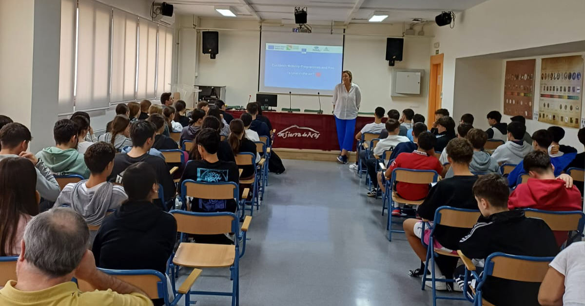 Talleres bilingües sobre Programas Europeos de Aprendizaje y Movilidad
